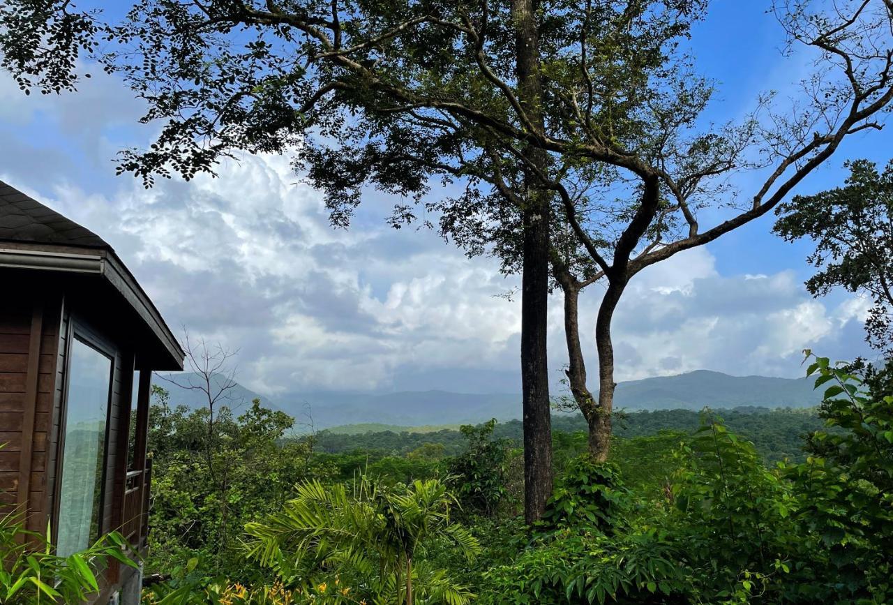 The Postcard Hideaway, Netravali Wildlife Sanctuary, Goa Ξενοδοχείο Vichondrem Εξωτερικό φωτογραφία
